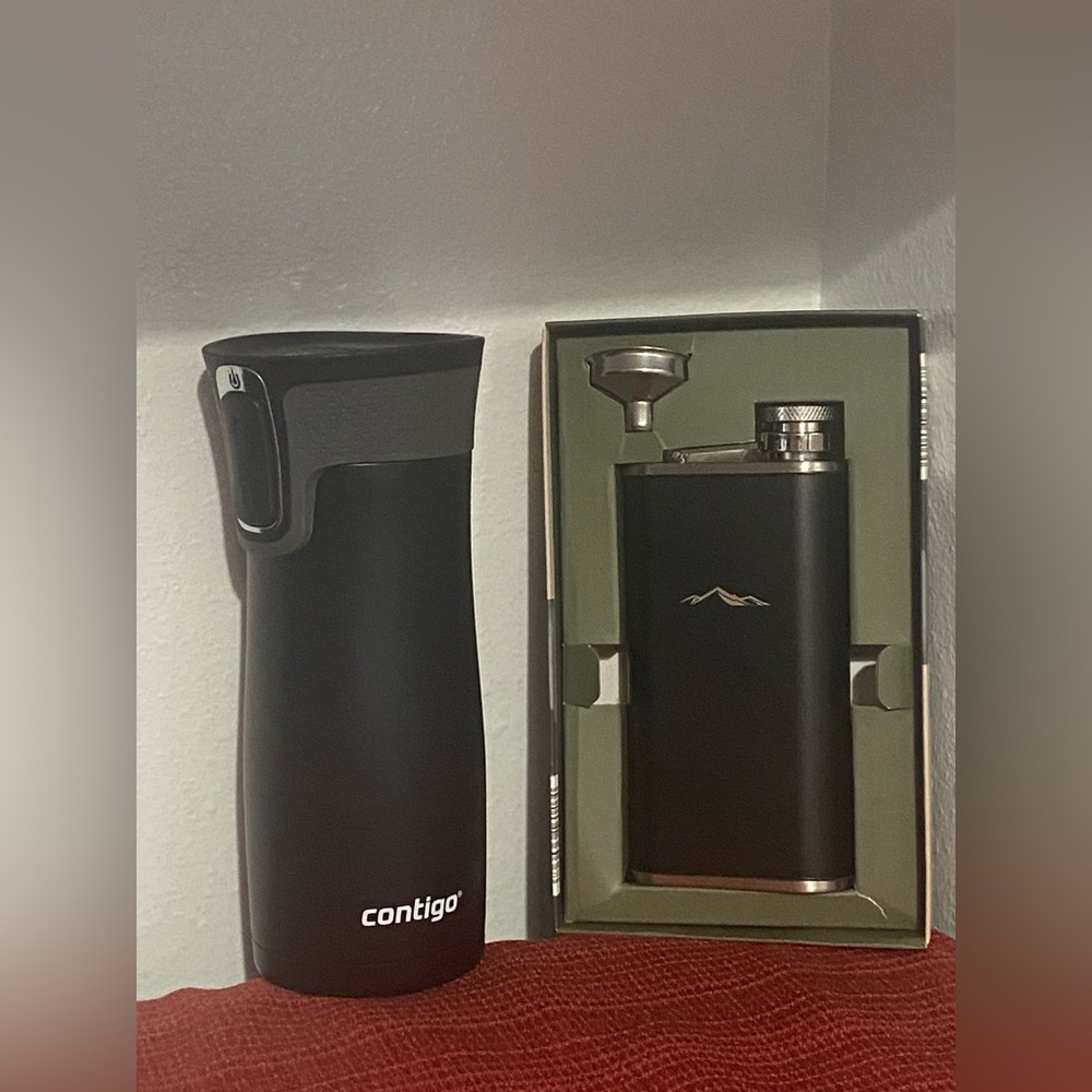 NWT…CONTIGO BLACK TUMBLR AND ADVENTURIDGE FLASK SET - Picture 5 of 16
